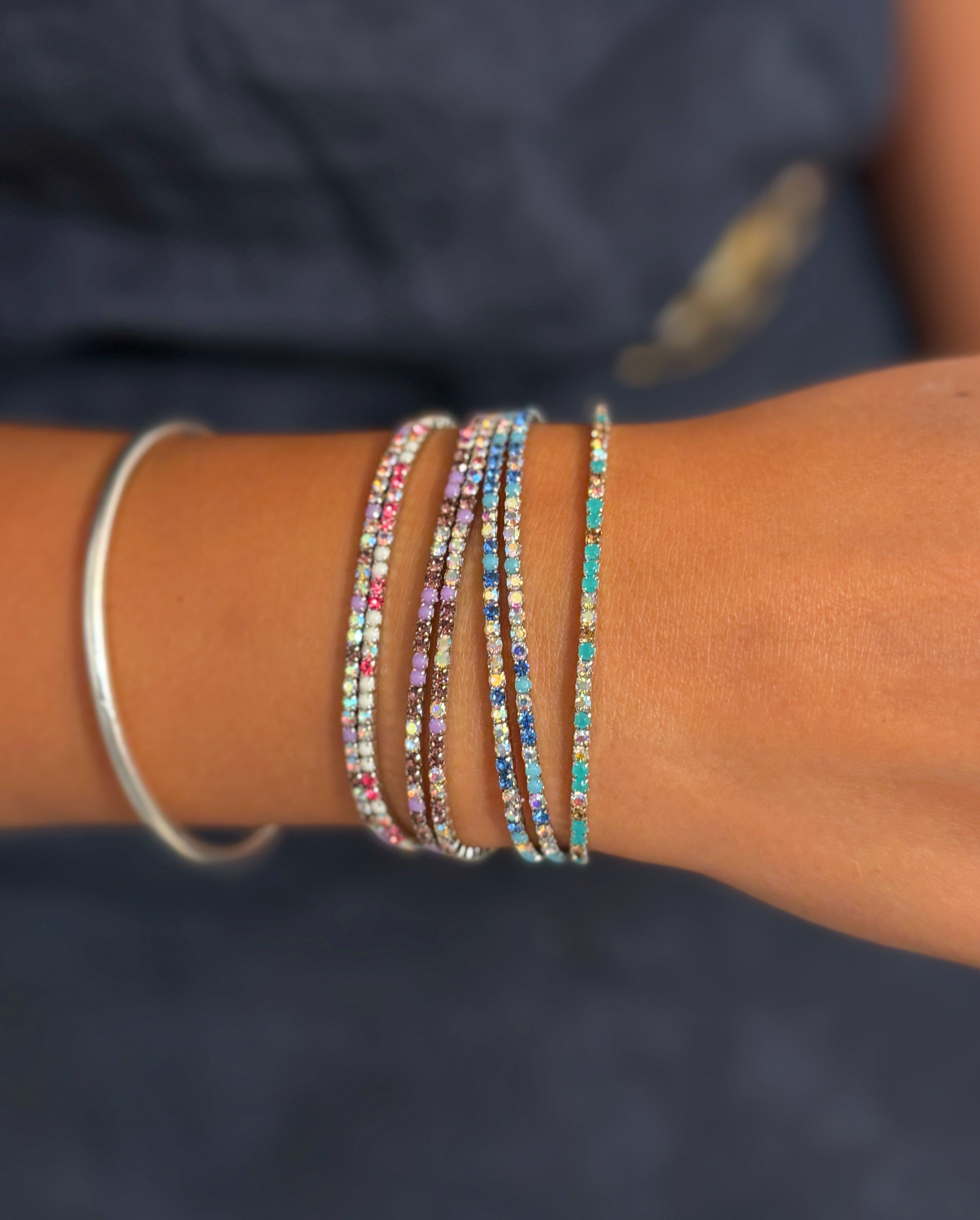 SET PULSERAS AURA X 3