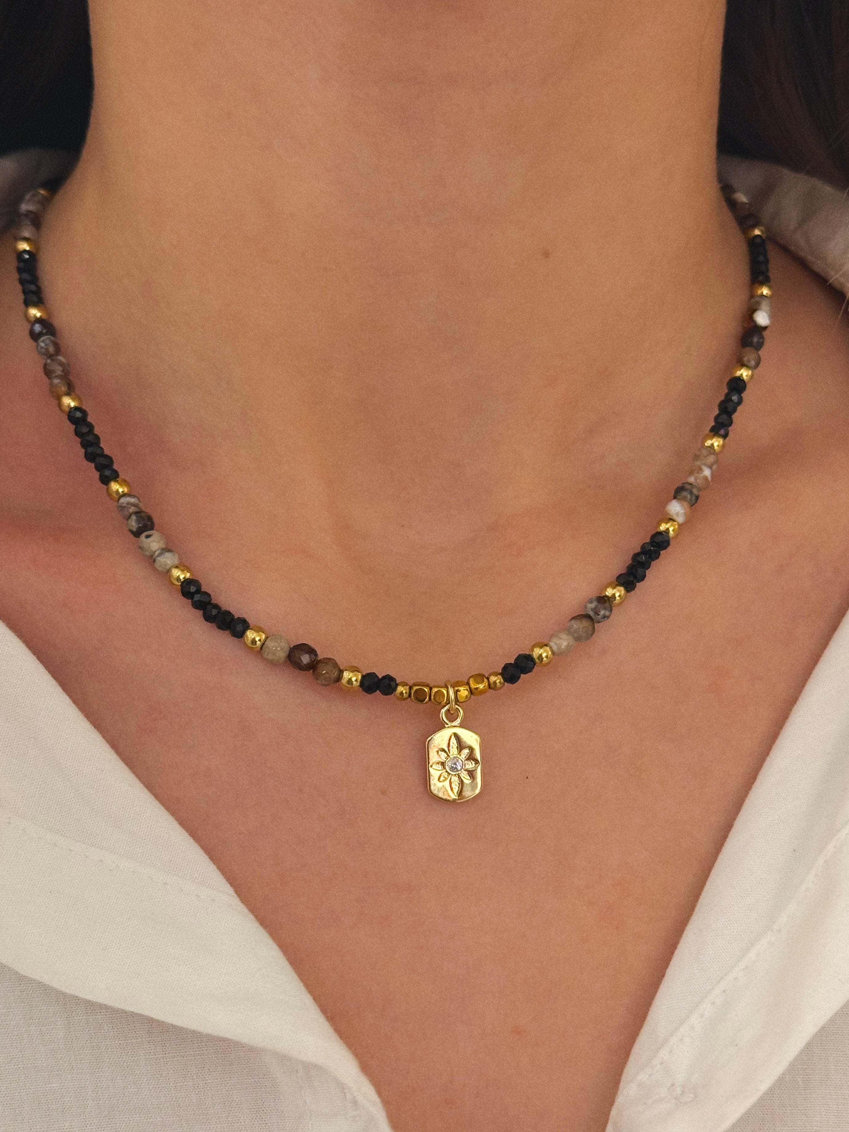 COLLAR ATENEA