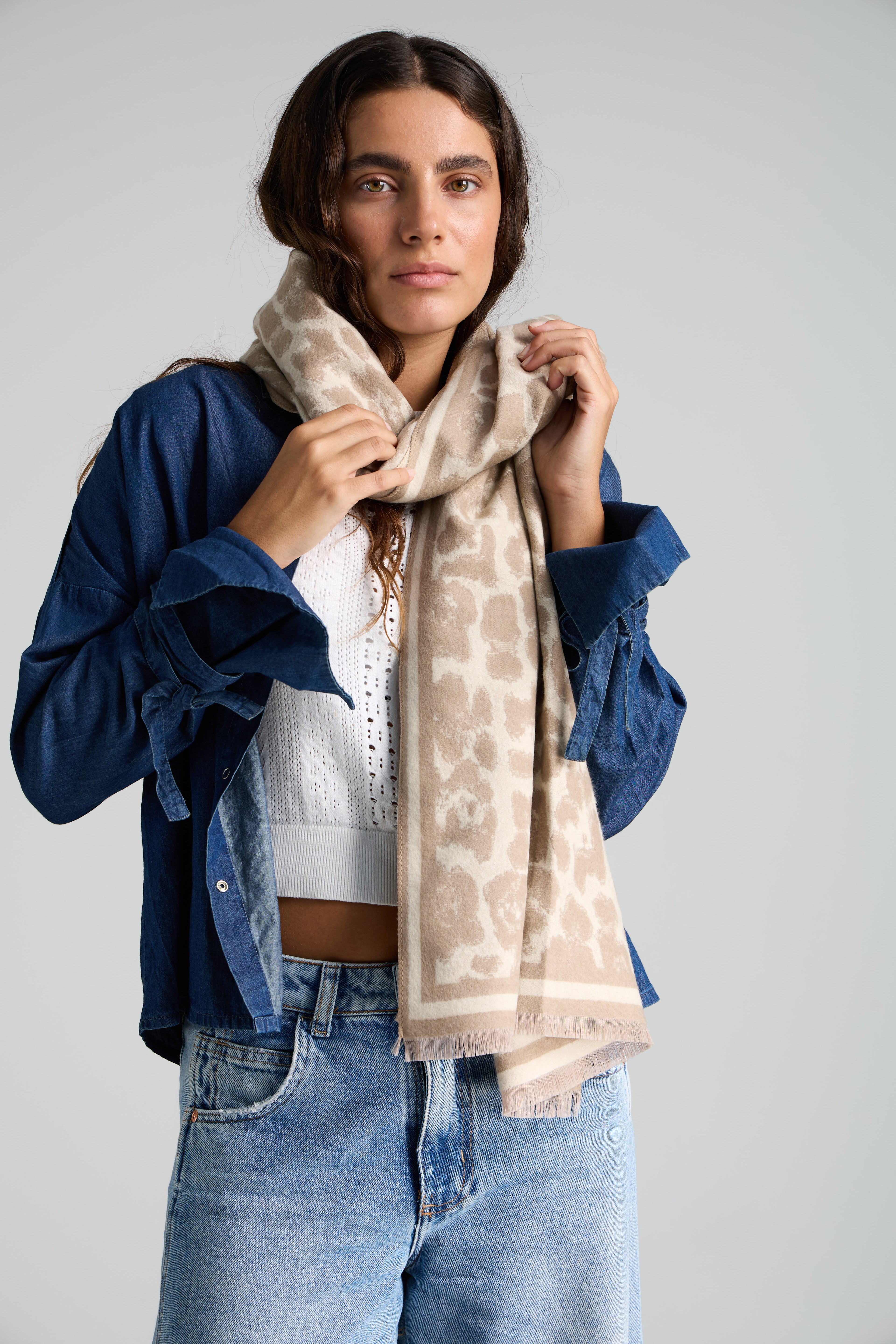 BUFANDON CRUDO PRINT