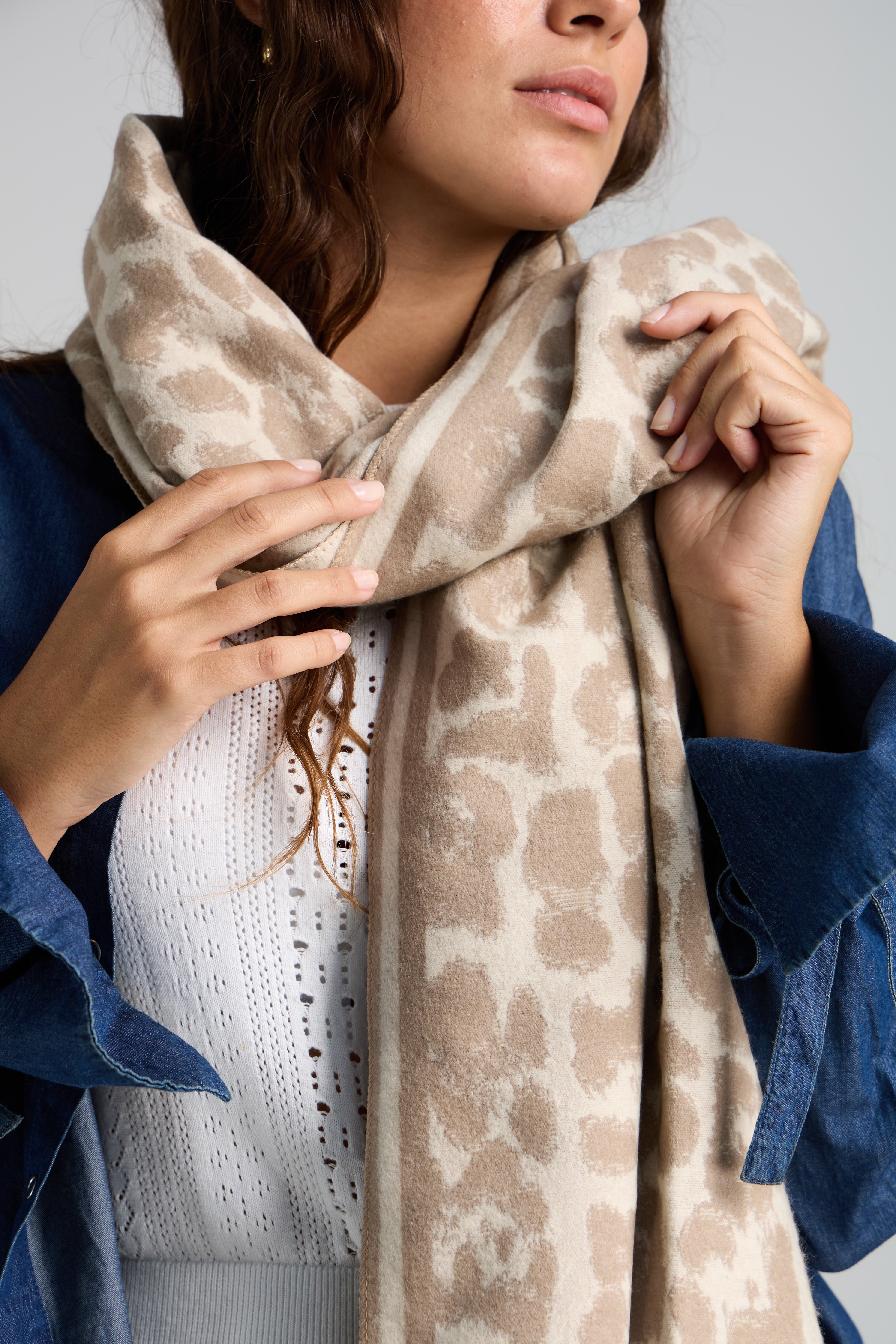 BUFANDON CRUDO PRINT