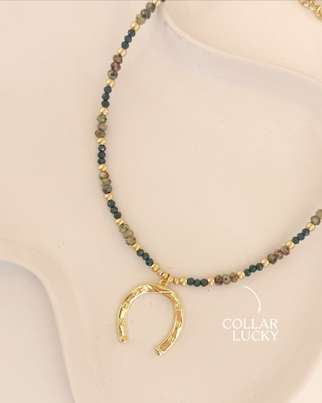 COLLAR PIEDRAS NATURALES