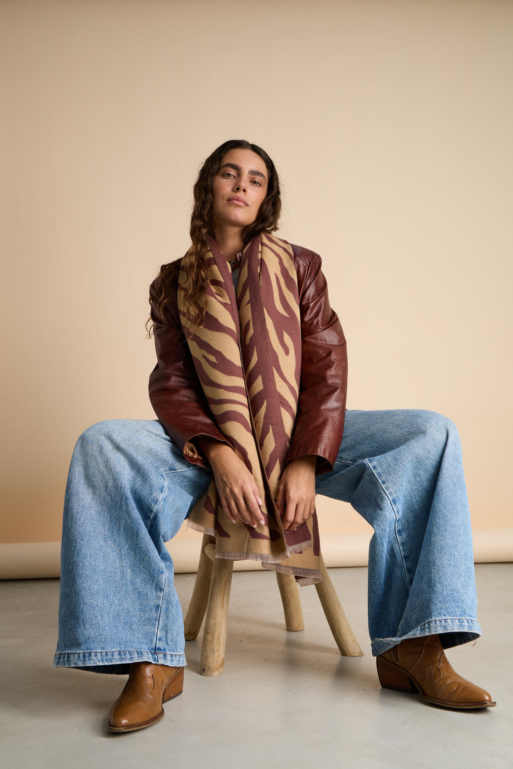BUFANDON PRINT BORDO