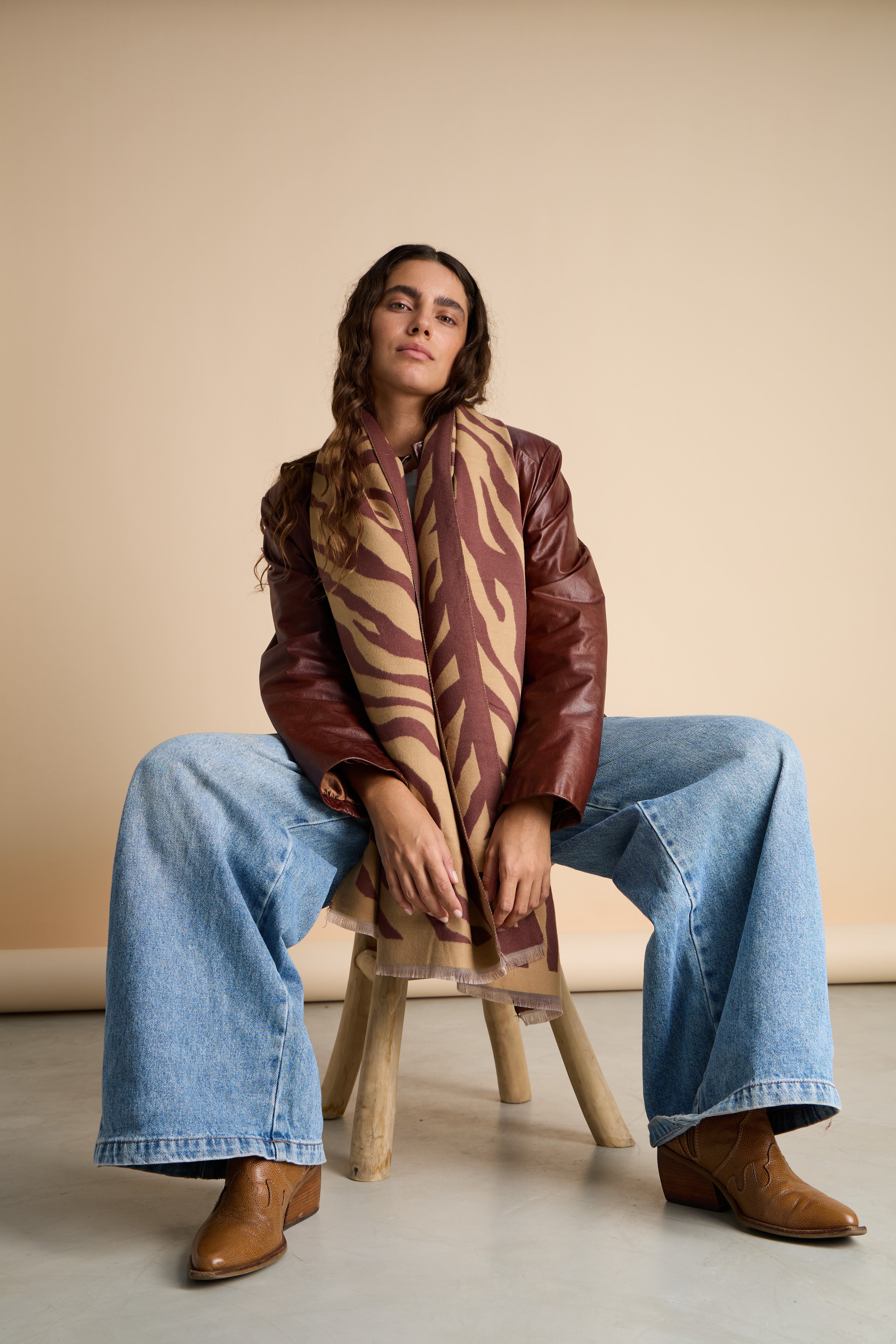 BUFANDON PRINT BORDO