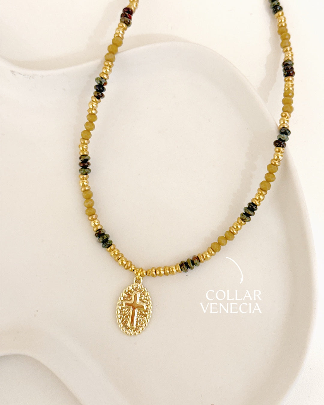 COLLAR VENECIA