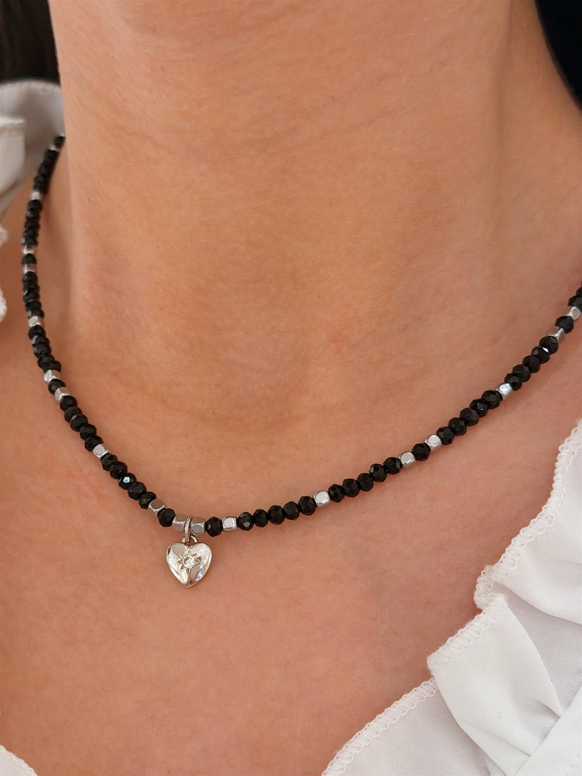 Collar Nari