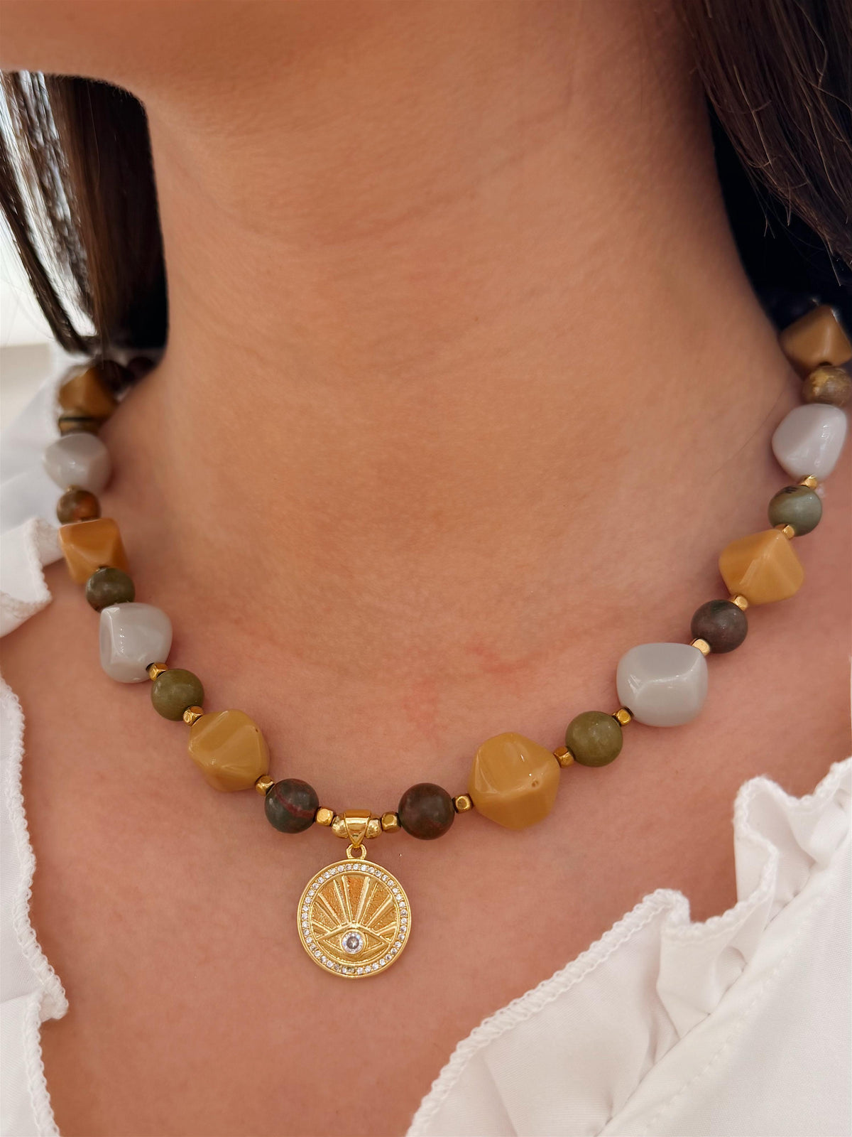 Collar Chesca