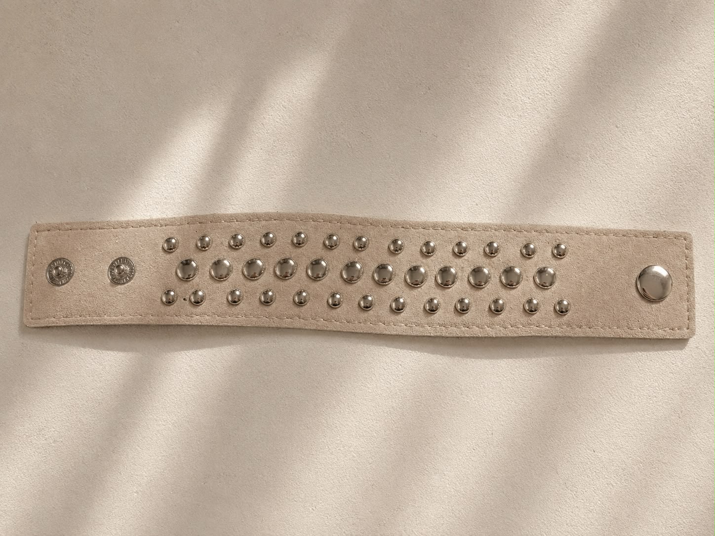 BRAZALETE MAGNO